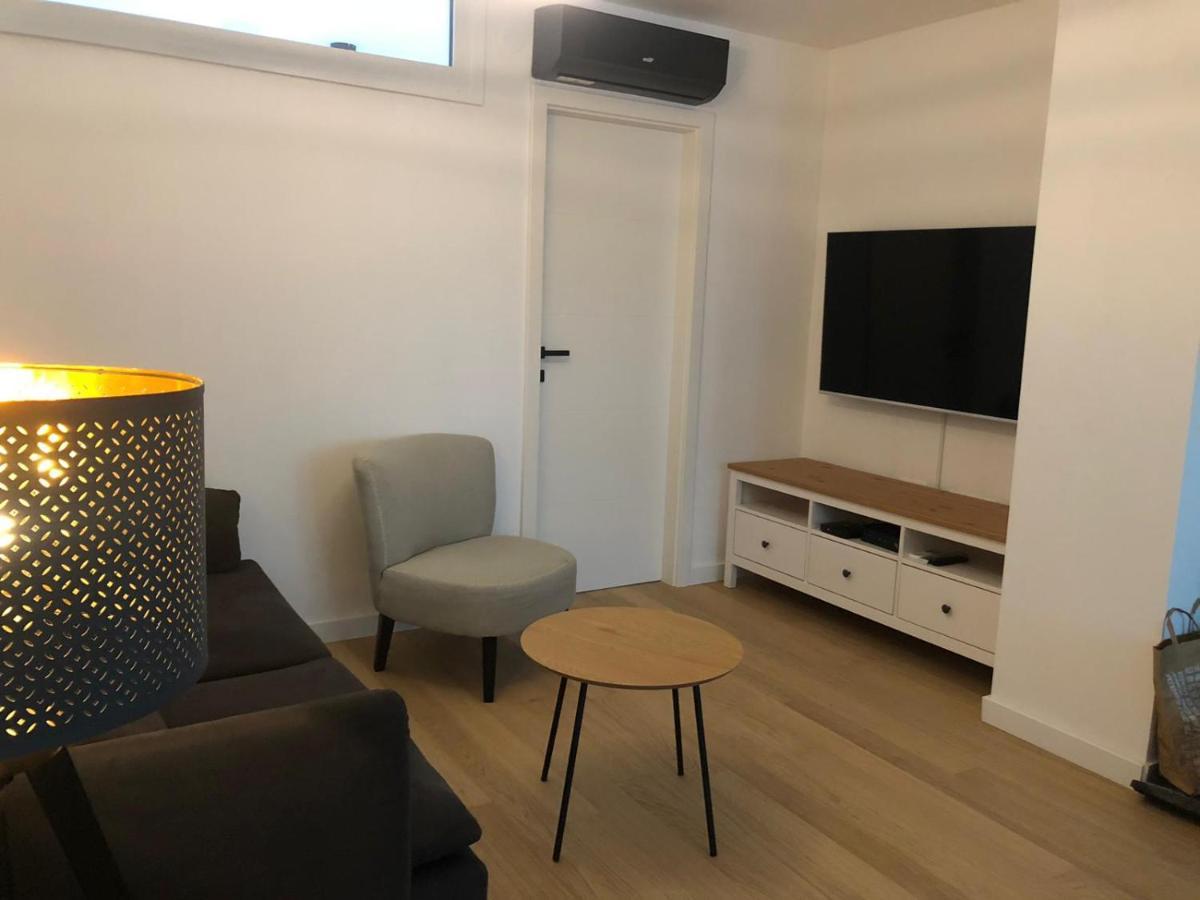 Apartment Molly Загреб Экстерьер фото
